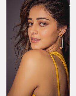 img 611503d44add3 - 250+ Best Ananya Pandey Hot and Sexy Images, Photos, Pics and Wallpaper Free Download