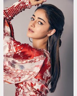 img 611503d5939e0 - 250+ Best Ananya Pandey Hot and Sexy Images, Photos, Pics and Wallpaper Free Download