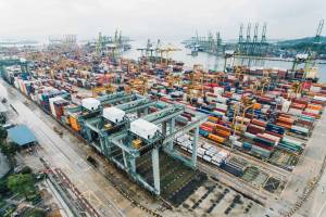 Containers on Port 300x200 - Main key points Regarding Shipping Consultant